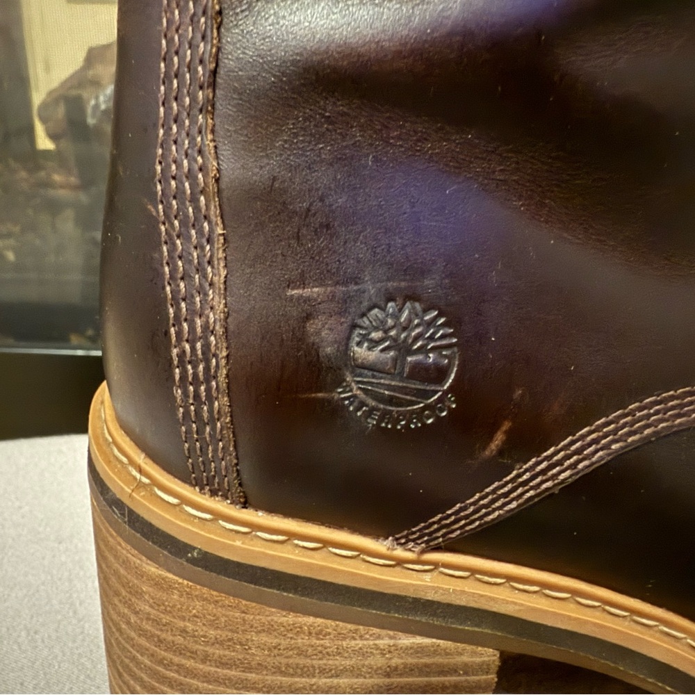 Women’s Leather Boots - Picture 4 of 6
